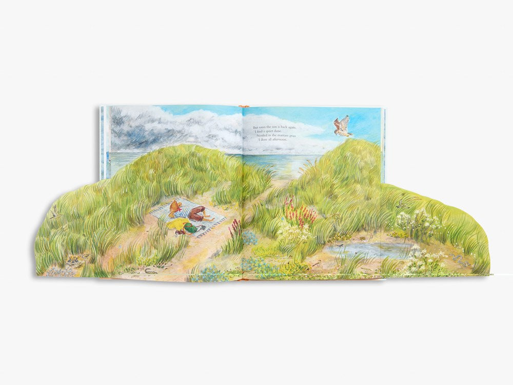 Mouse by the Sea : A Vacation in Nature